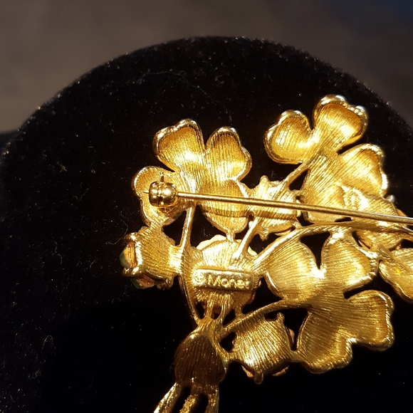 Monet Vintage Flower Bouquet Brooch - Picture 4 of 10